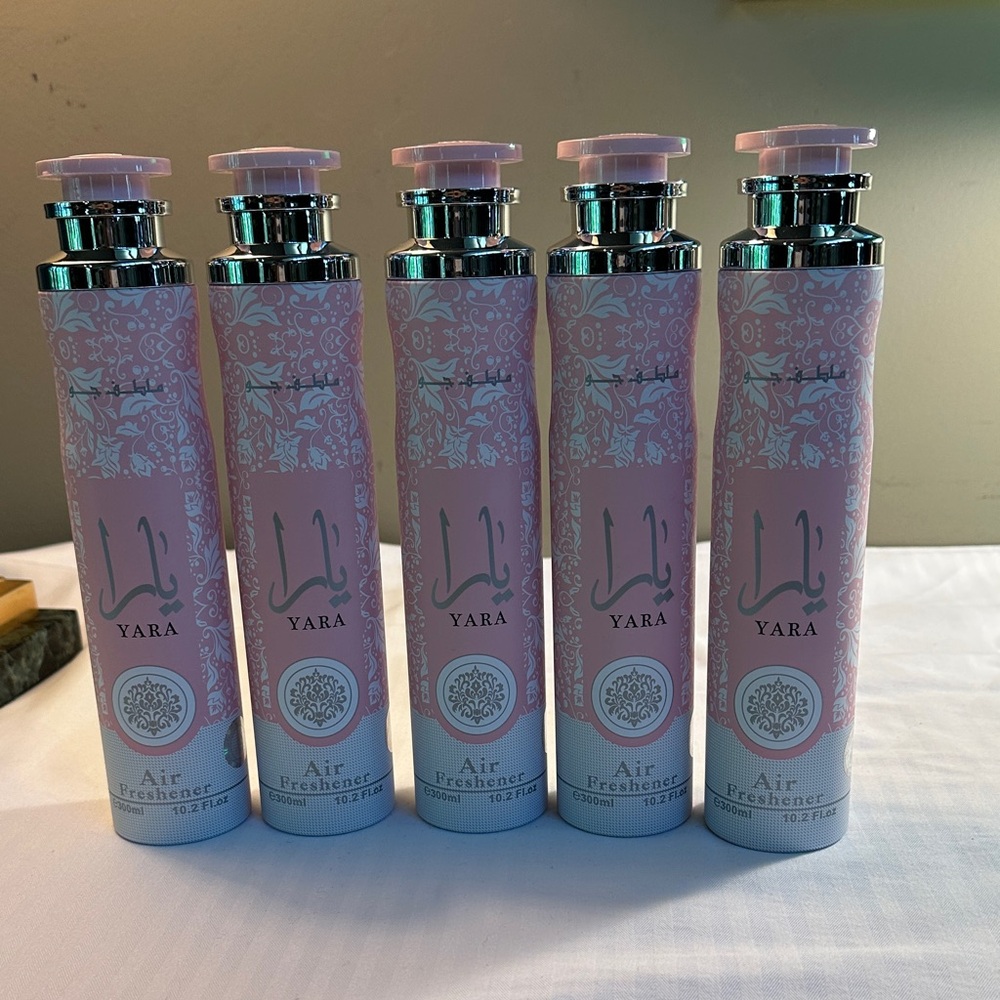 Ara Yara Pink and Silver Air Freshener Spray